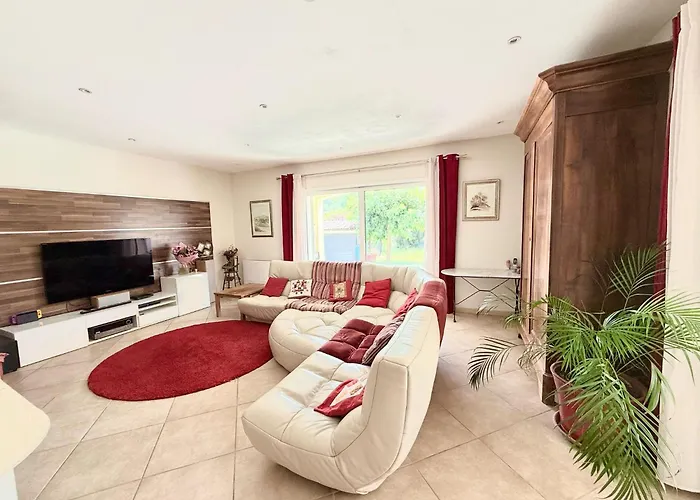 La Maison Du Soleil בית נופש Saint-Theodorit